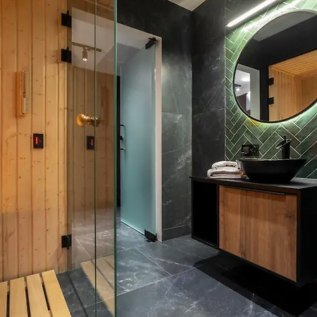 Aparts4u - Kras Apartament B109 Z Prywatna Sauna, Jacuzzi I Widokiem Na Gory Apartment